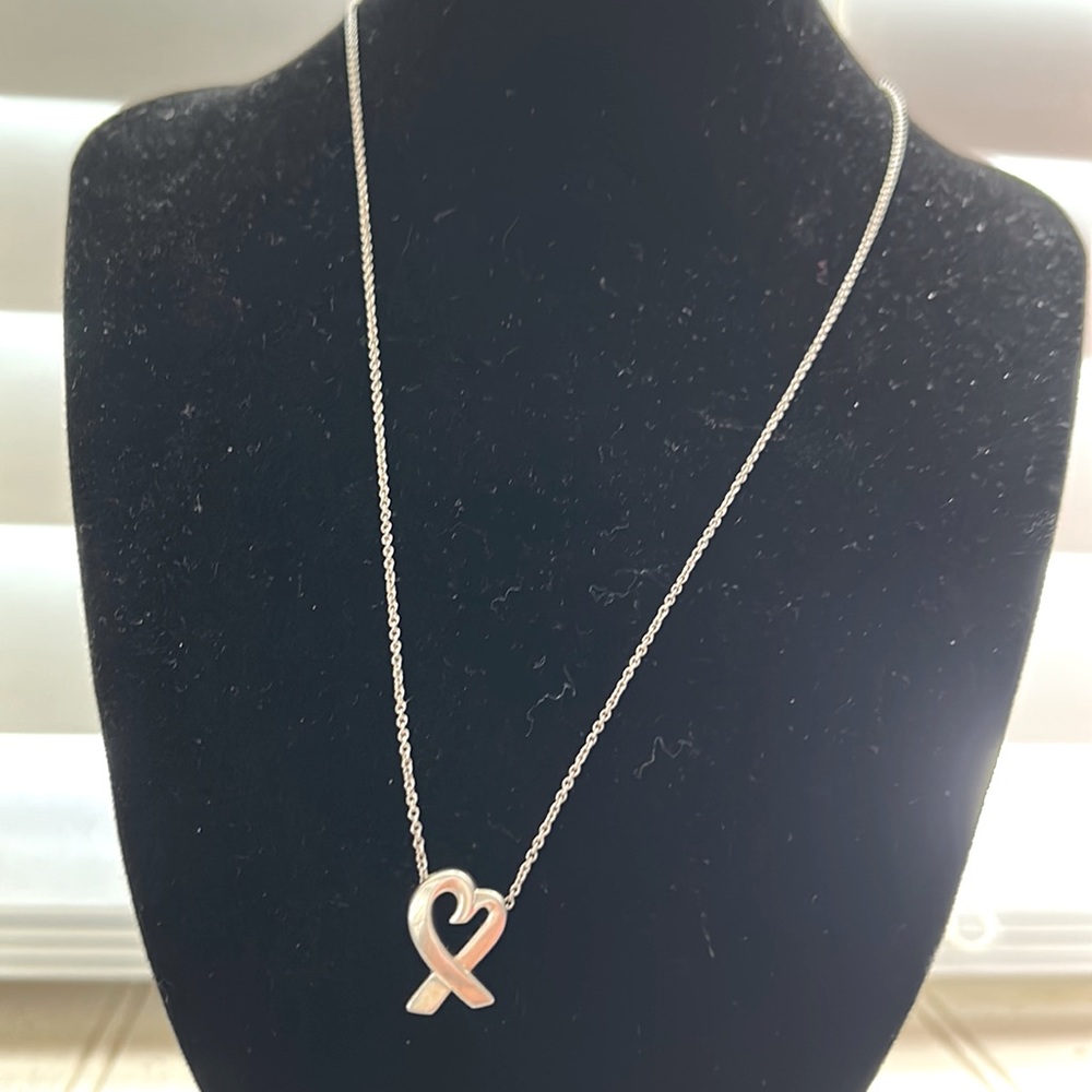 EUC ❤️Tiffany & Co Paloma Picasso heart ❤️ necklace AUTHENTIC ❤️❤️🔥🔥🔥